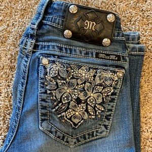 Size 27 Miss me bootcut jeans